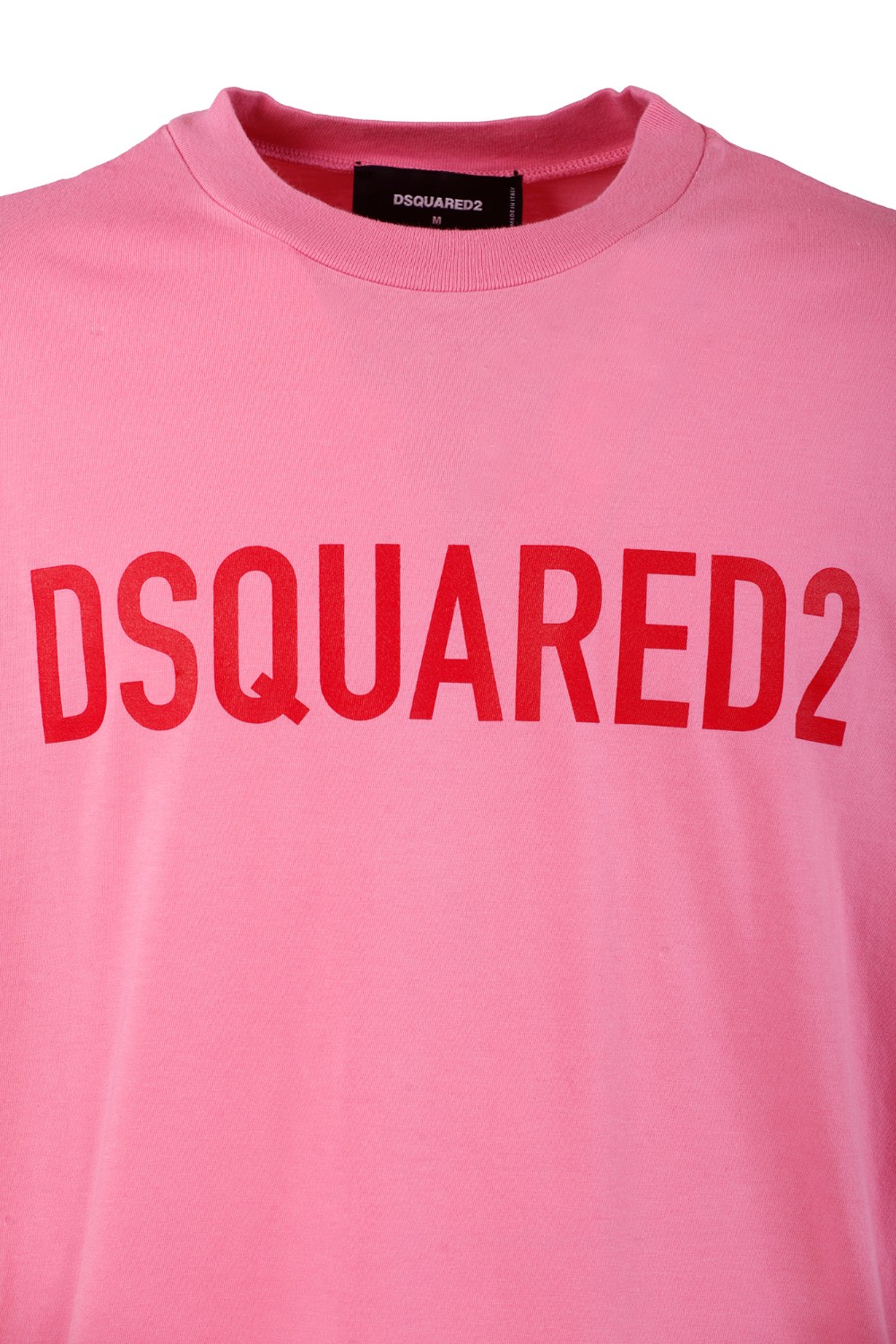 shop DSQUARED2 Saldi T-shirt: DSQUARED2 t-shirt in cotone.
Girocollo.
Maniche corte.
Stampa lettering sul fronte.
Composizione: 100% Cotone.
Fabbricato in Italia.. S74GD1197 D20004-243 number 8963765